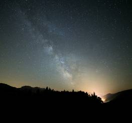 Voyage dans les étoiles chant de la nuit